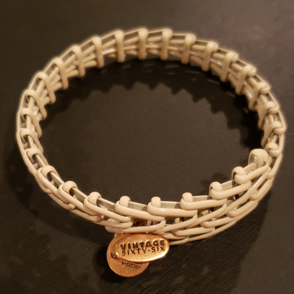 NWOT Alex and Ani Vintage 66 Lace Gypsy Wrap Bracelet